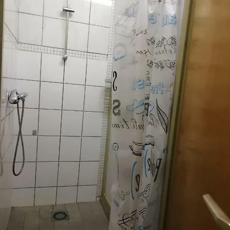 Pension Dingolshausen 게스트하우스 *