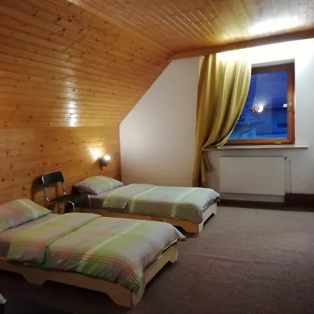 Pension Dingolshausen Pensión Dingolshausen
